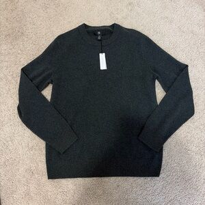 NWT Women’s Banana Republic Dark Green 100% Cashmere Crewneck Sweater Medium